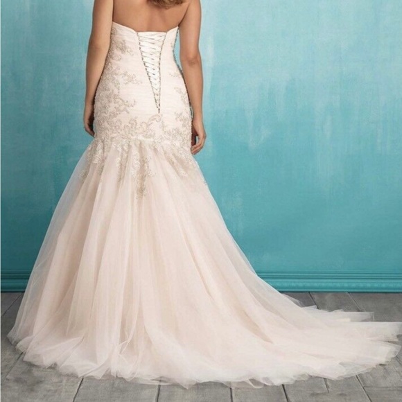 Allure bridal W372 blush pink wedding dress size 10-14 - Picture 4 of 6